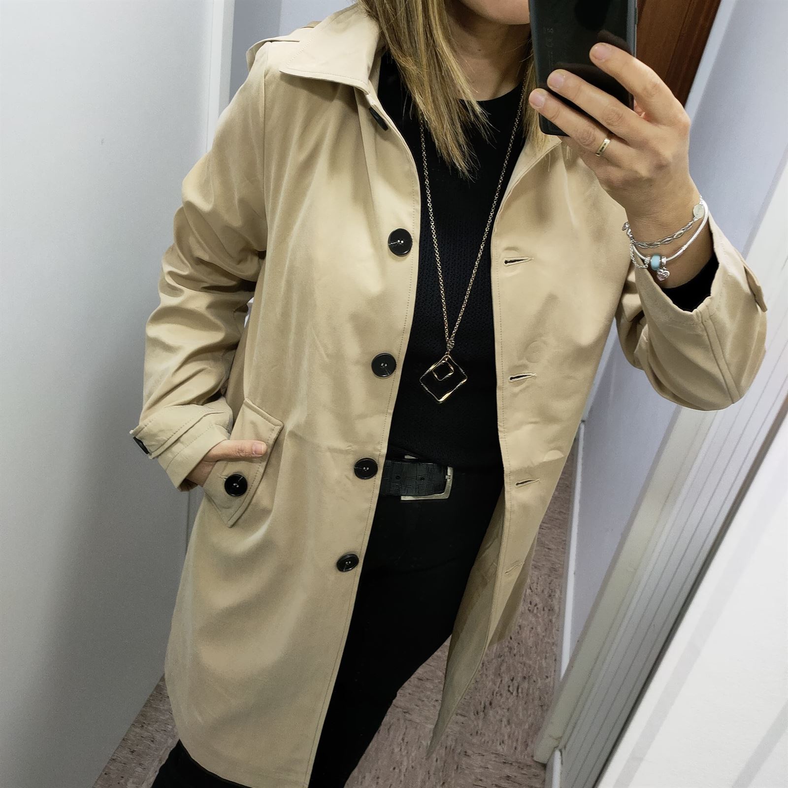 Nos encantan estos look básicos  - Imagen 2