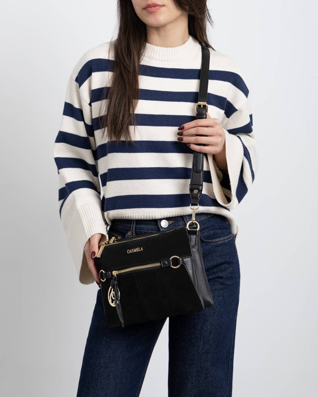 Carmela_ Bolso bandolera serraje negro - Imagen 4