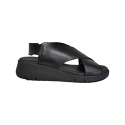 Clackers_ Sandalia cruzada negra - Imagen 1