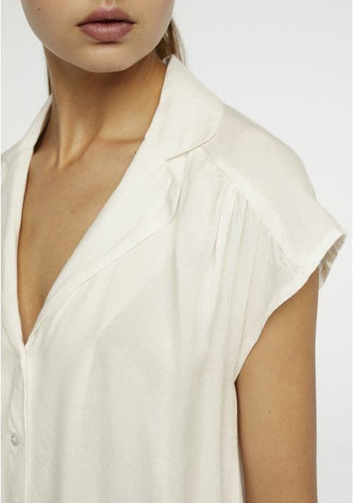 Compañía Fantástica_ Camisa estilo pijama blanca - Imagen 2