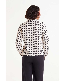 Compañía Fantástica_ Camisa estampado corazones negro - Imagen 2