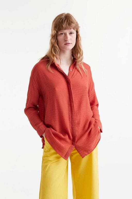 Compañía Fantástica_ Camisa oversize fluida naranja - Imagen 1