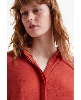 Compañía Fantástica_ Camisa oversize fluida naranja - Imagen 2