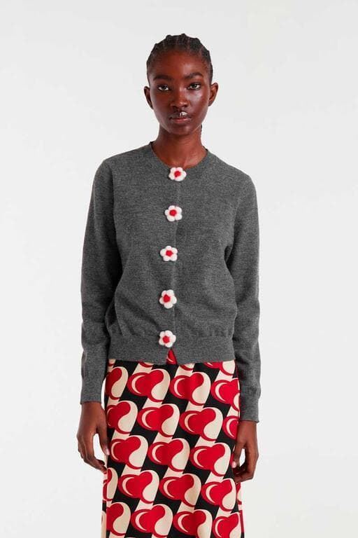 Compañía Fantástica_ Cárdigan punto fino con detalle floral gris - Imagen 1