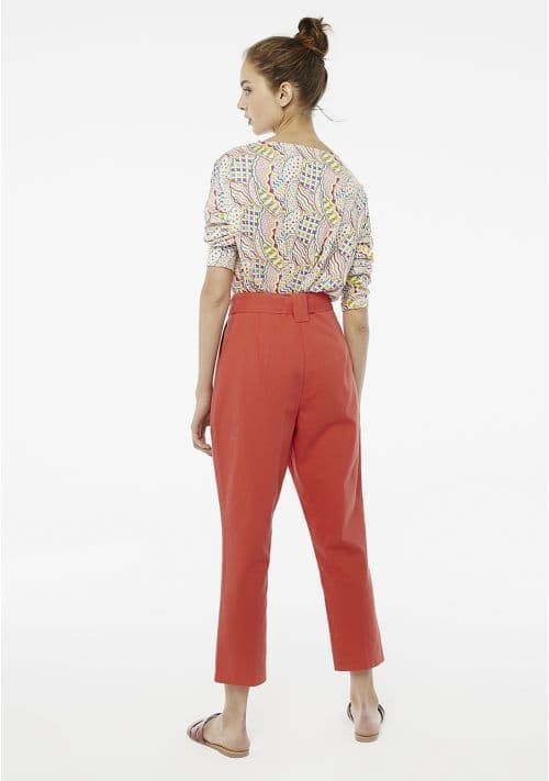 Compañía Fantástica_ Pantalón pinzas rojo cinturón - Imagen 5