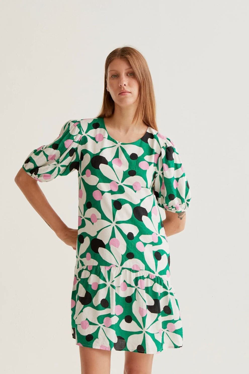 Compañía Fantástica_ Vestido corto estampado hosta - Imagen 3