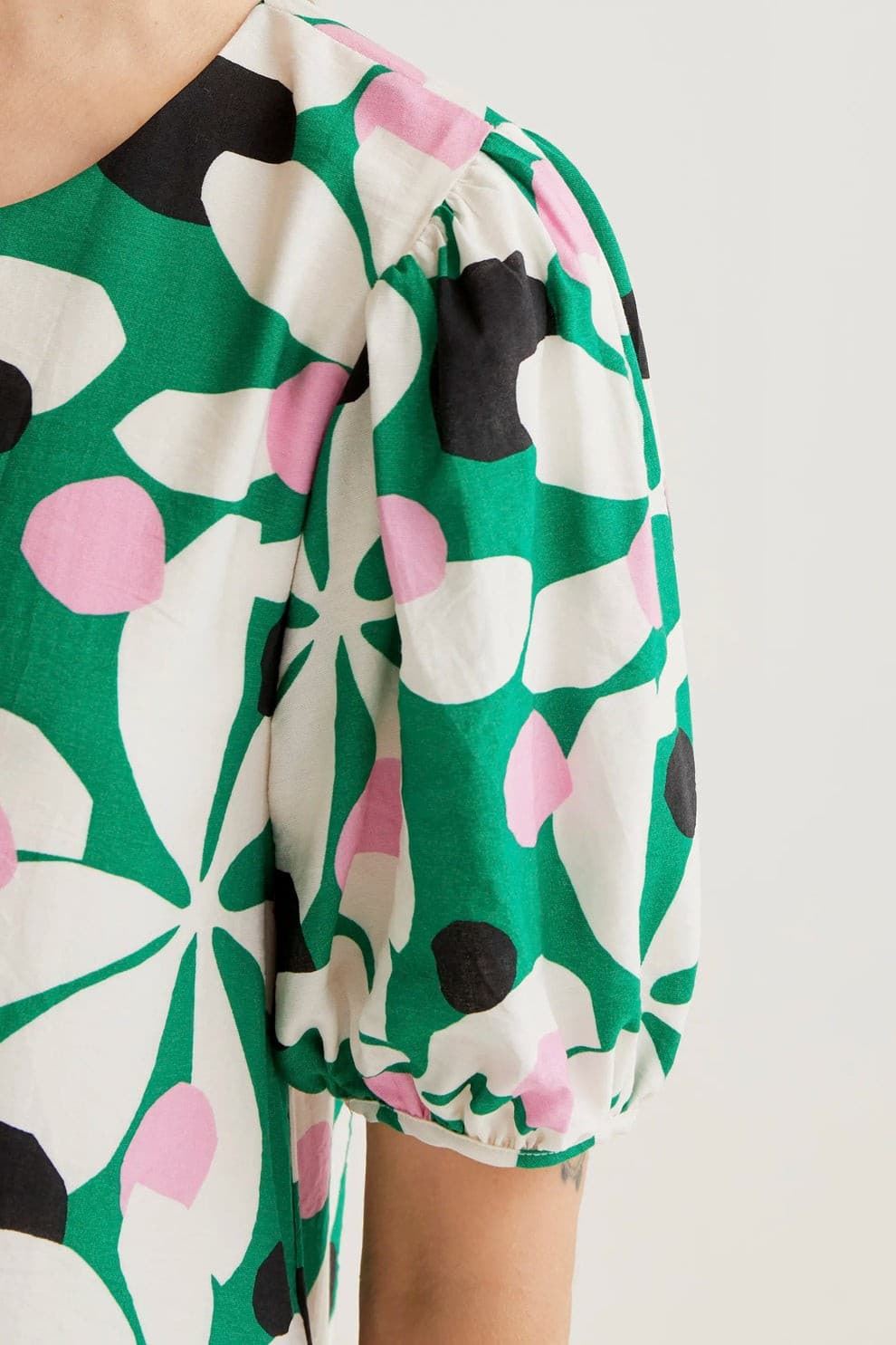 Compañía Fantástica_ Vestido corto estampado hosta - Imagen 4