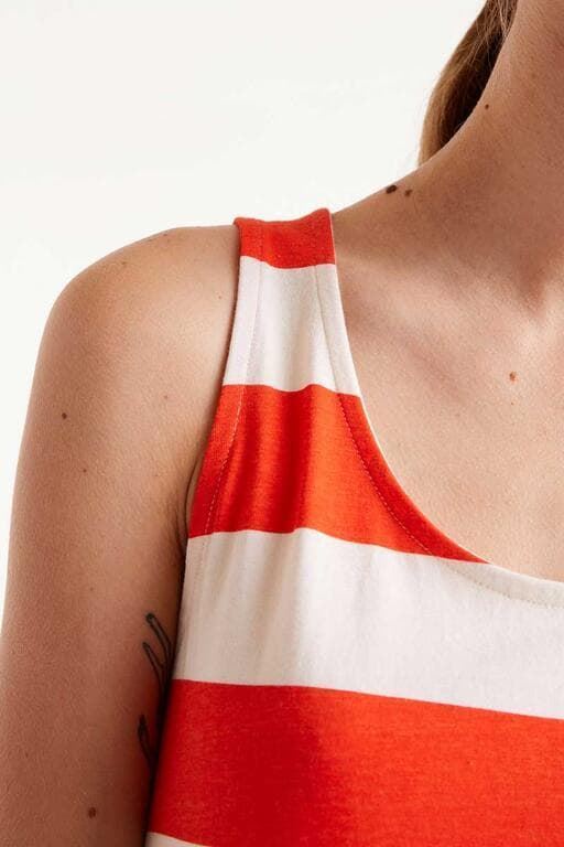 Compañía Fantástica_ Vestido largo rayas rojas - Imagen 3