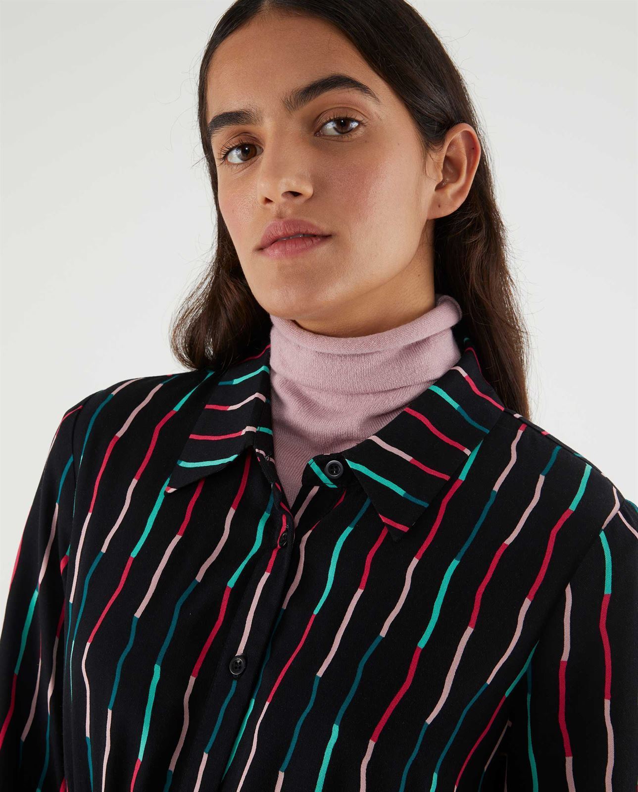 Compañía Fantástica_ Vestido midi estampado rayas - Imagen 3