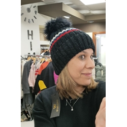Gorro pompom negro - Imagen 1