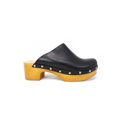 Help the Trees_ Zueco piel negro - Imagen 1