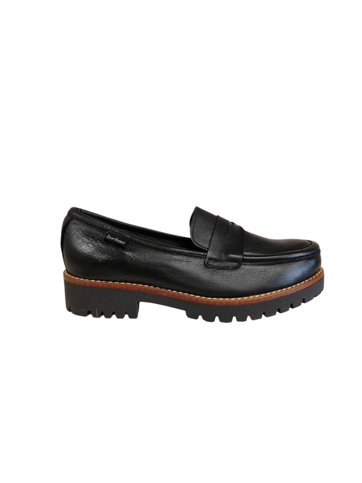 Jordana_ Mocasín piel negro antifaz - Imagen 1