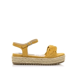 Mustang_ Sandalia plataforma amarillo - Imagen 1