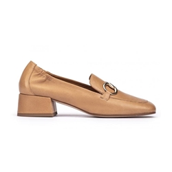 Pedro Miralles_ Mocasín tacón camel con estribo - Imagen 1