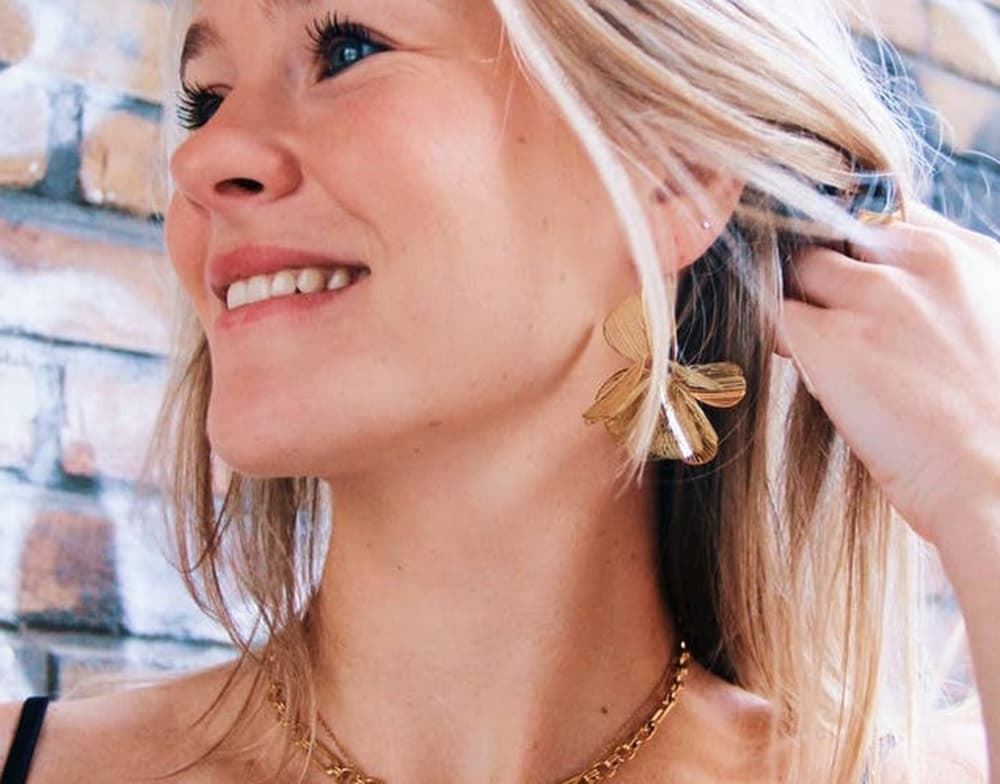 Pendientes elegantes con hojas florales delicadas - Imagen 4