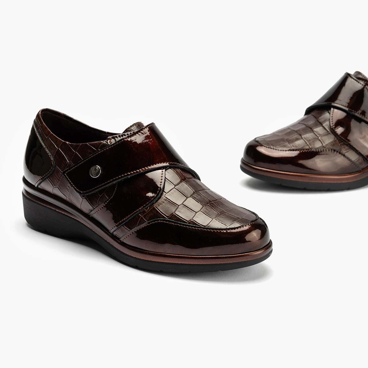 Pitillos_ Zapato velcro charol marrón - Imagen 5