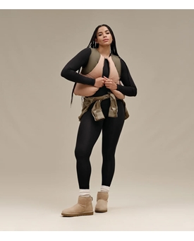 UGG_ Bota w classic Mini II SAN - Imagen 2